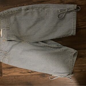 Striped Capri Pants with Tie Detail